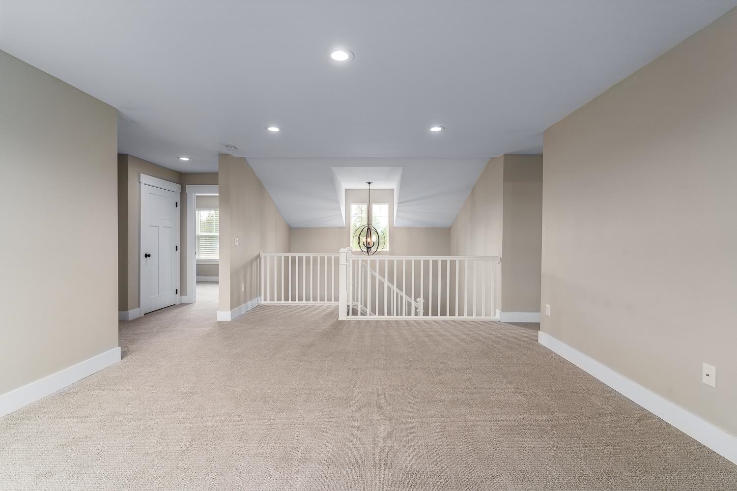 10007 South Sherman Road Spokane, WA 99224 - Photo 13 of 40
