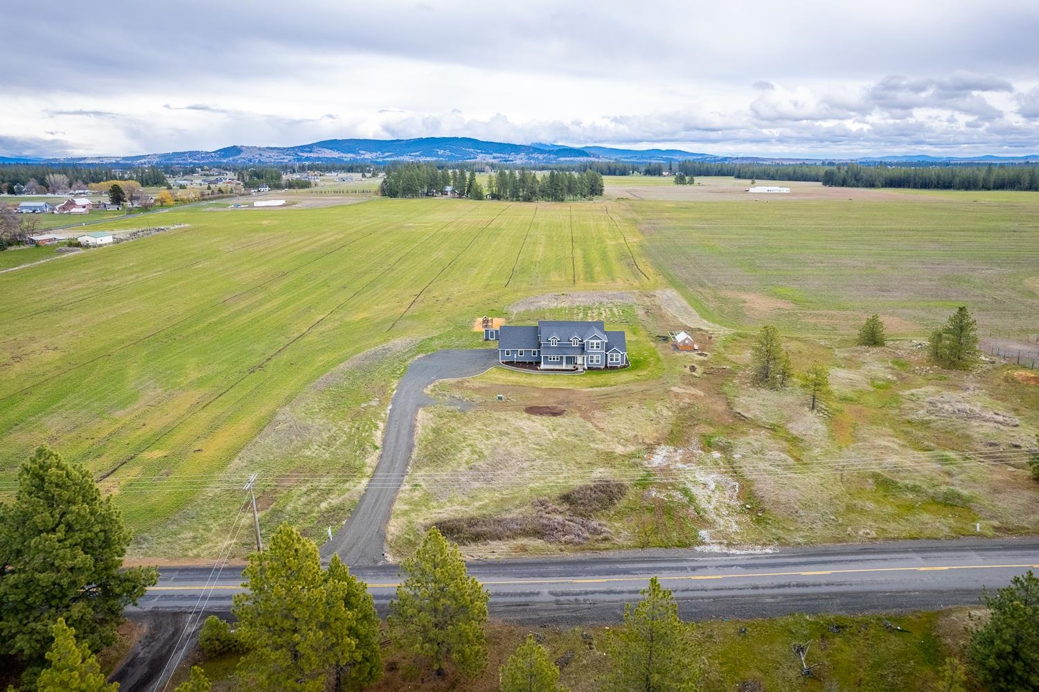 10007 South Sherman Road Spokane, WA 99224 - Photo 37 of 40