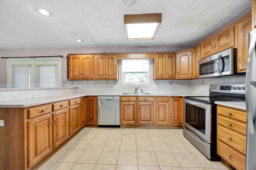 15100 Harmony Road Bath, IN 47010 - Photo 9 of 40