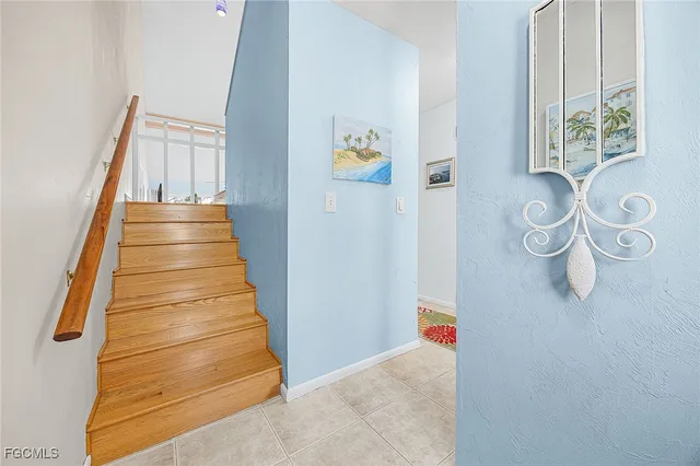 $299,999 | 1715 Southeast 46th Lane, Unit 2, Cape Coral, FL 33904