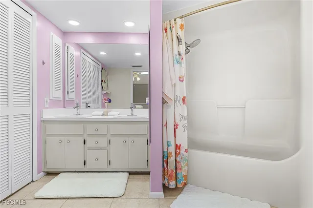 $299,999 | 1715 Southeast 46th Lane, Unit 2, Cape Coral, FL 33904