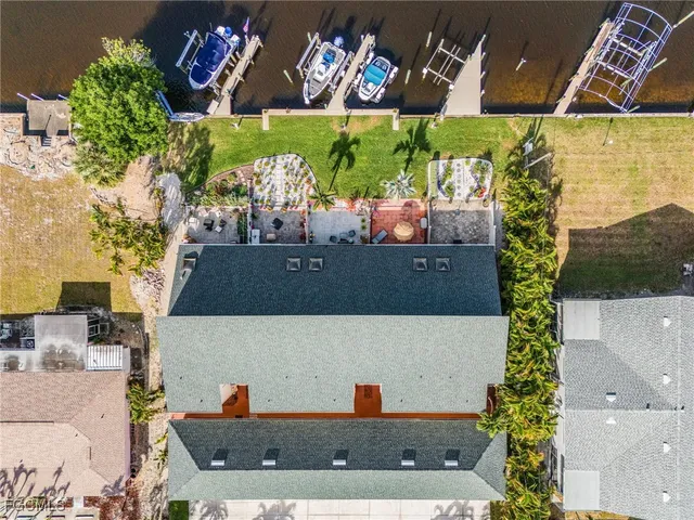 $299,999 | 1715 Southeast 46th Lane, Unit 2, Cape Coral, FL 33904