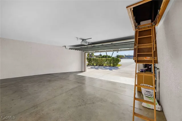 $299,999 | 1715 Southeast 46th Lane, Unit 2, Cape Coral, FL 33904