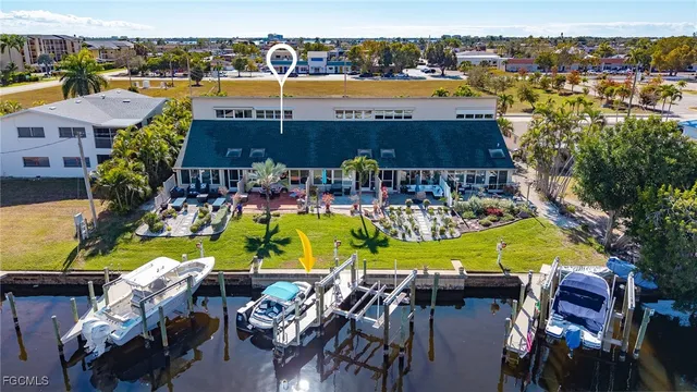 $299,999 | 1715 Southeast 46th Lane, Unit 2, Cape Coral, FL 33904