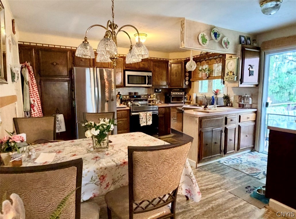 606 Berwick Road South Salina, NY 13208 - Photo 14 of 28