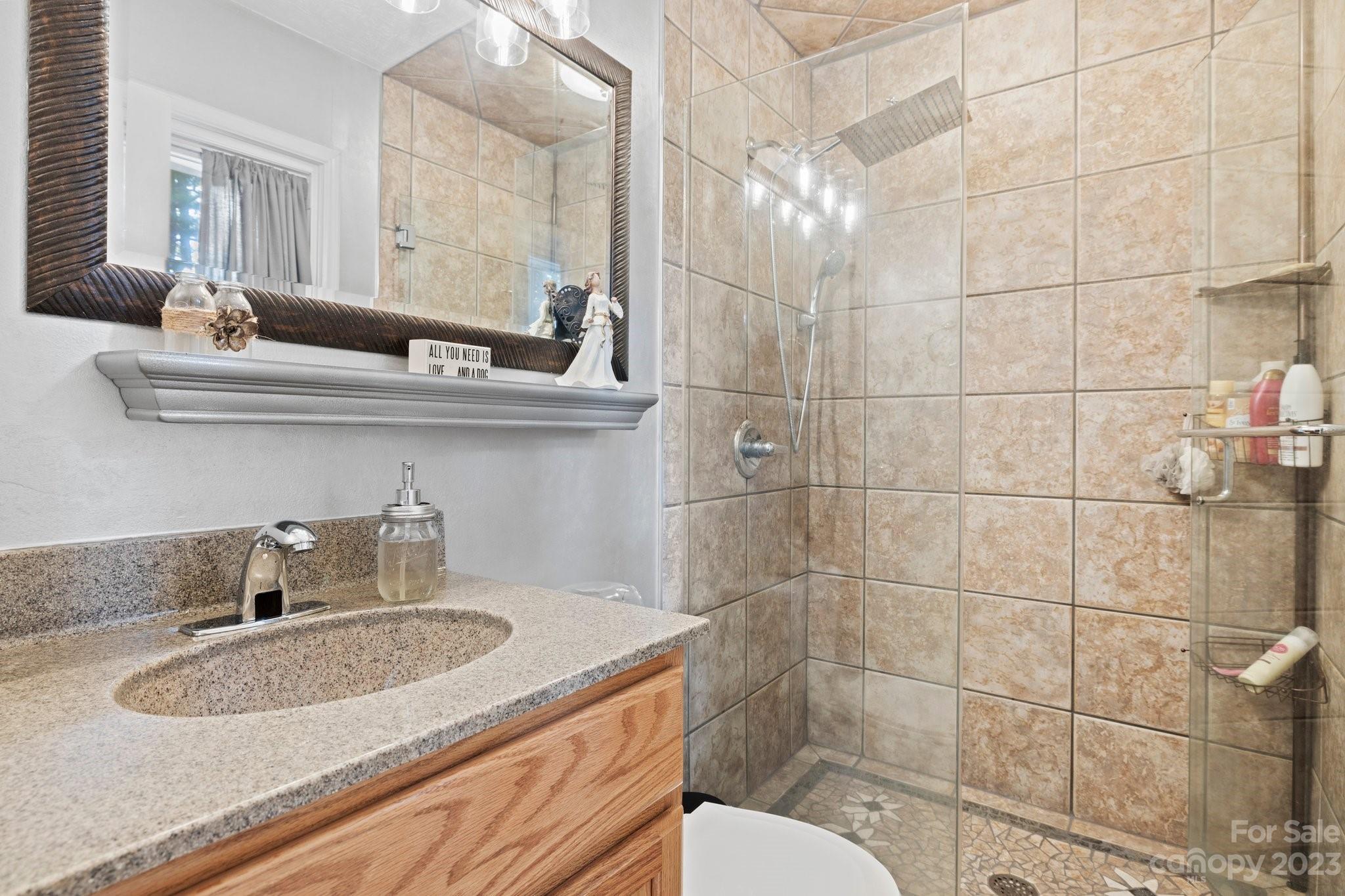 16 South Ridge Place Arden, NC 28704 - Photo 6 of 33 Gallery Image 6
