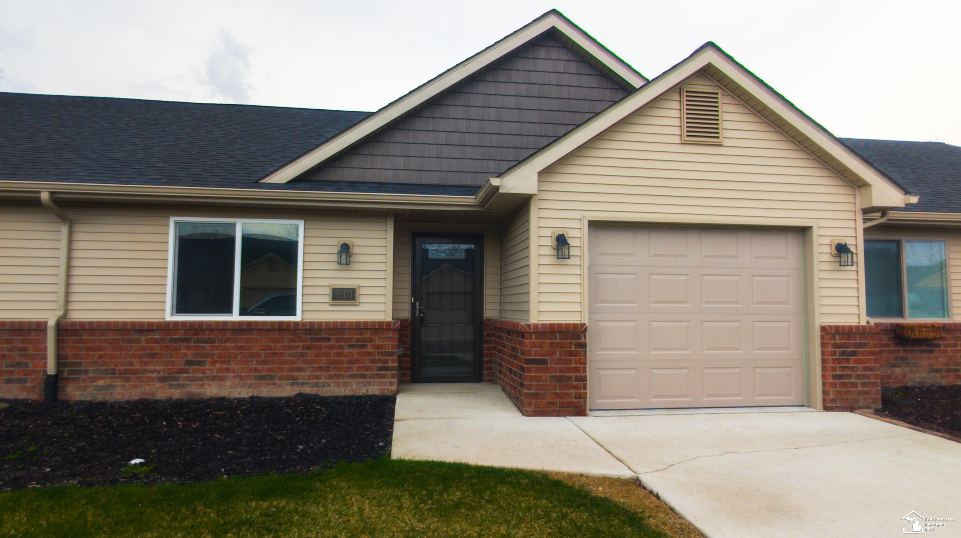 5203 Volterra Drive Monroe, MI 48161 - Photo 1 of 20 50201288-927750e4-2760-49fc-b4c6-694740cff908.JPG