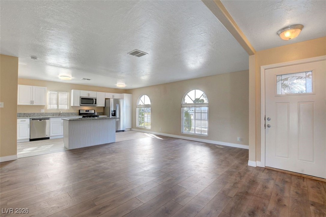 4316 Ridgeville Street Las Vegas, NV 89103 - Photo 8 of 26