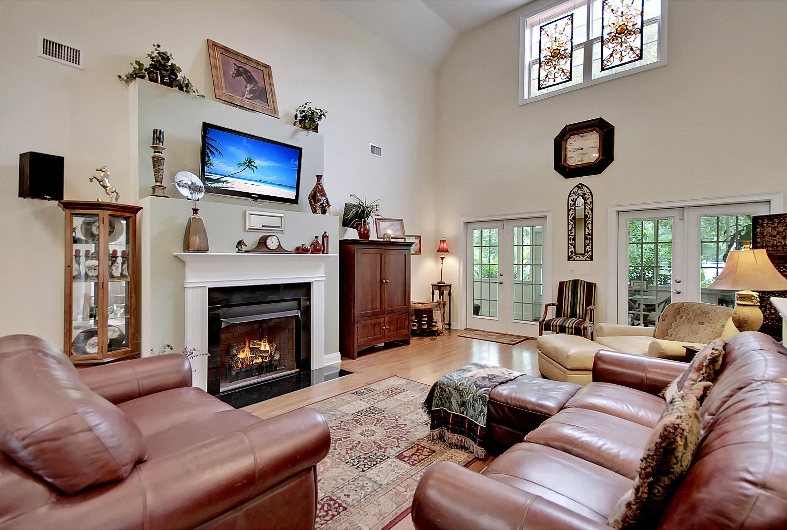 5207 County Line Road Ravenel, SC 29470 - Photo 14 of 43 Living Room