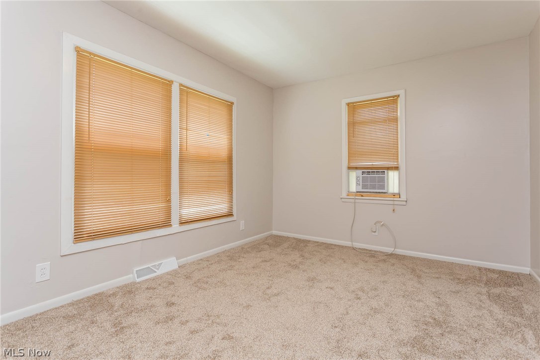 38932 Butternut Ridge Road Elyria, OH 44035 - Photo 20 of 33 Second bedroom.