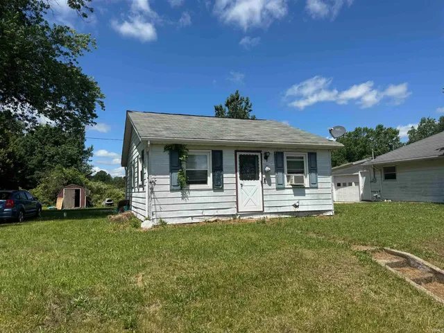 $225,000 | 65101 Highway 931, Lakeville, IN 46536