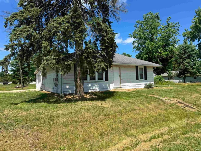 $225,000 | 65101 Highway 931, Lakeville, IN 46536