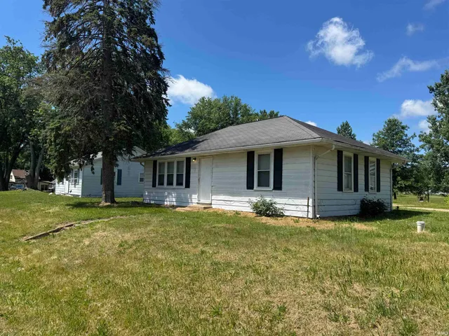 $225,000 | 65101 Highway 931, Lakeville, IN 46536