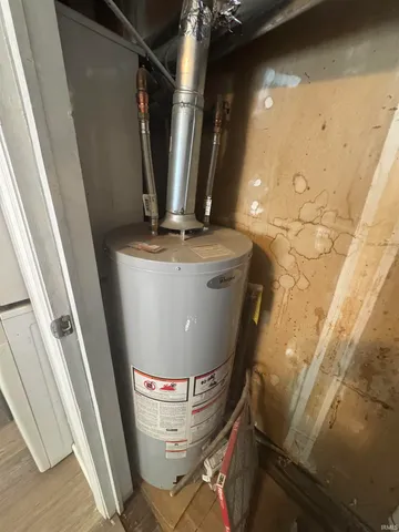 $225,000 | 65101 Highway 931, Lakeville, IN 46536