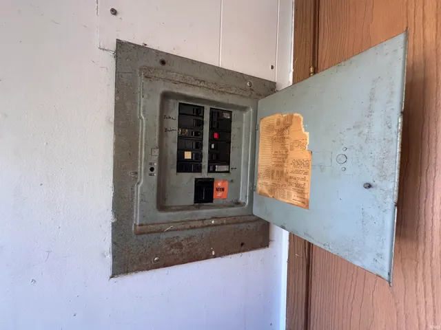 $225,000 | 65101 Highway 931, Lakeville, IN 46536