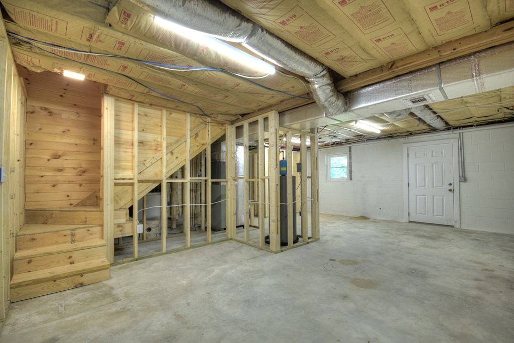 975 Goss Road Epworth, GA 30541 - Photo 40 of 59 a view of an empty room
