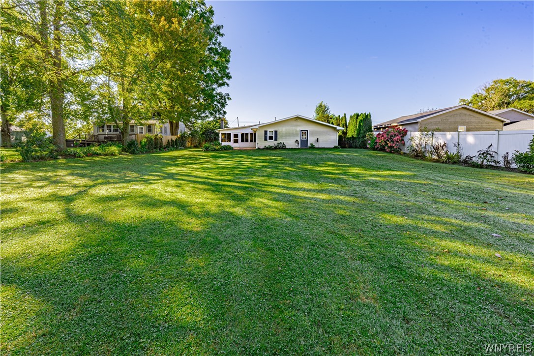6523 Hatter Road Newfane, NY 14108 - Photo 7 of 42 Gallery Image 7