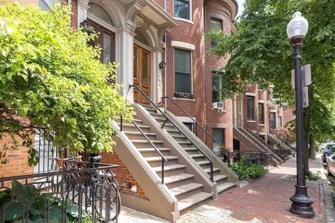 $759,000 | 193 West Canton Street, Unit 2, Boston, MA 02116