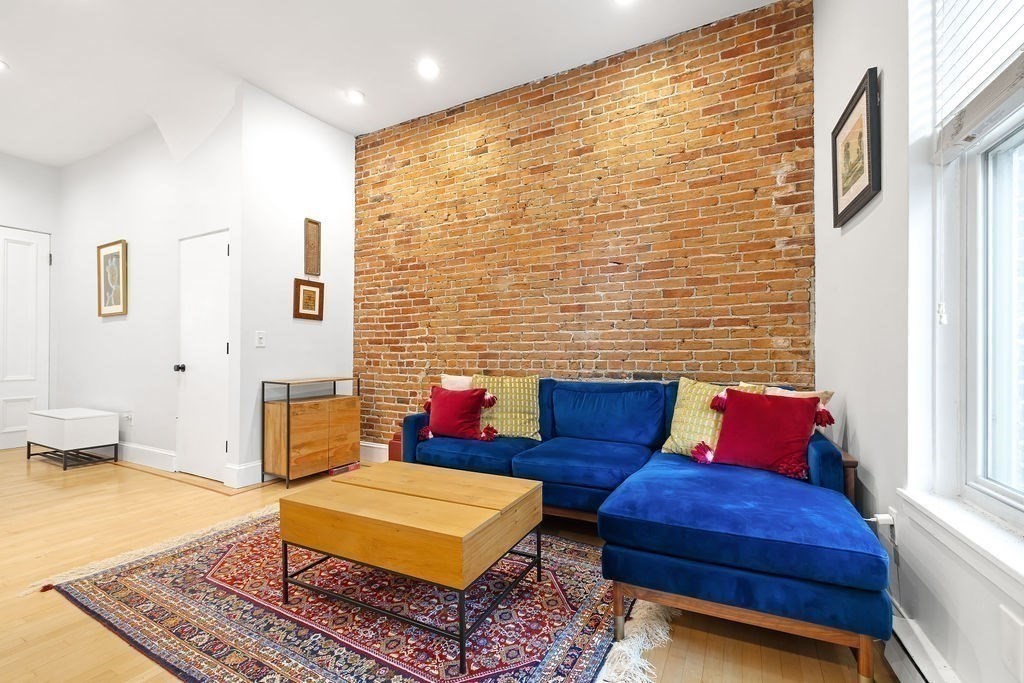 193 West Canton Street, Unit 2 Boston, MA 02116 - Photo 5 of 16