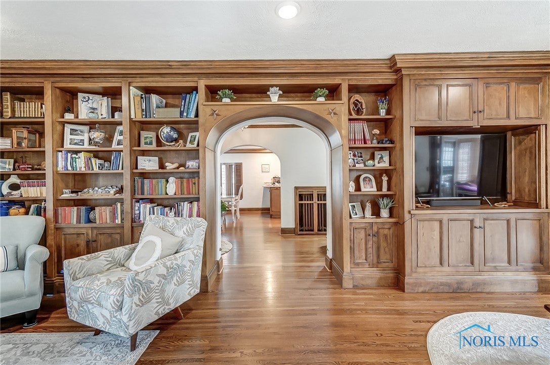 3735 Sulphur Spring Road Toledo, OH 43606 - Photo 10 of 49 Gallery Image 10
