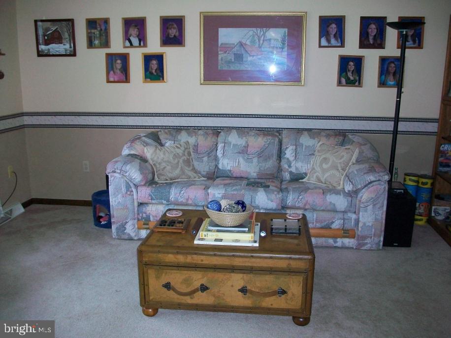 312 Manor Ridge Drive Akron, PA 17501 - Photo 7 of 41 Gallery Image 7