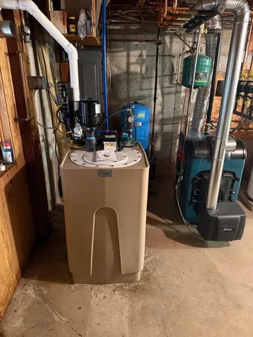 $259,900 | 22 Ronald Road, Albany, NH 03818