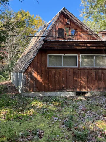 $259,900 | 22 Ronald Road, Albany, NH 03818