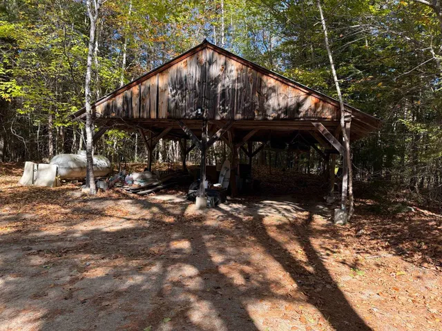 $259,900 | 22 Ronald Road, Albany, NH 03818