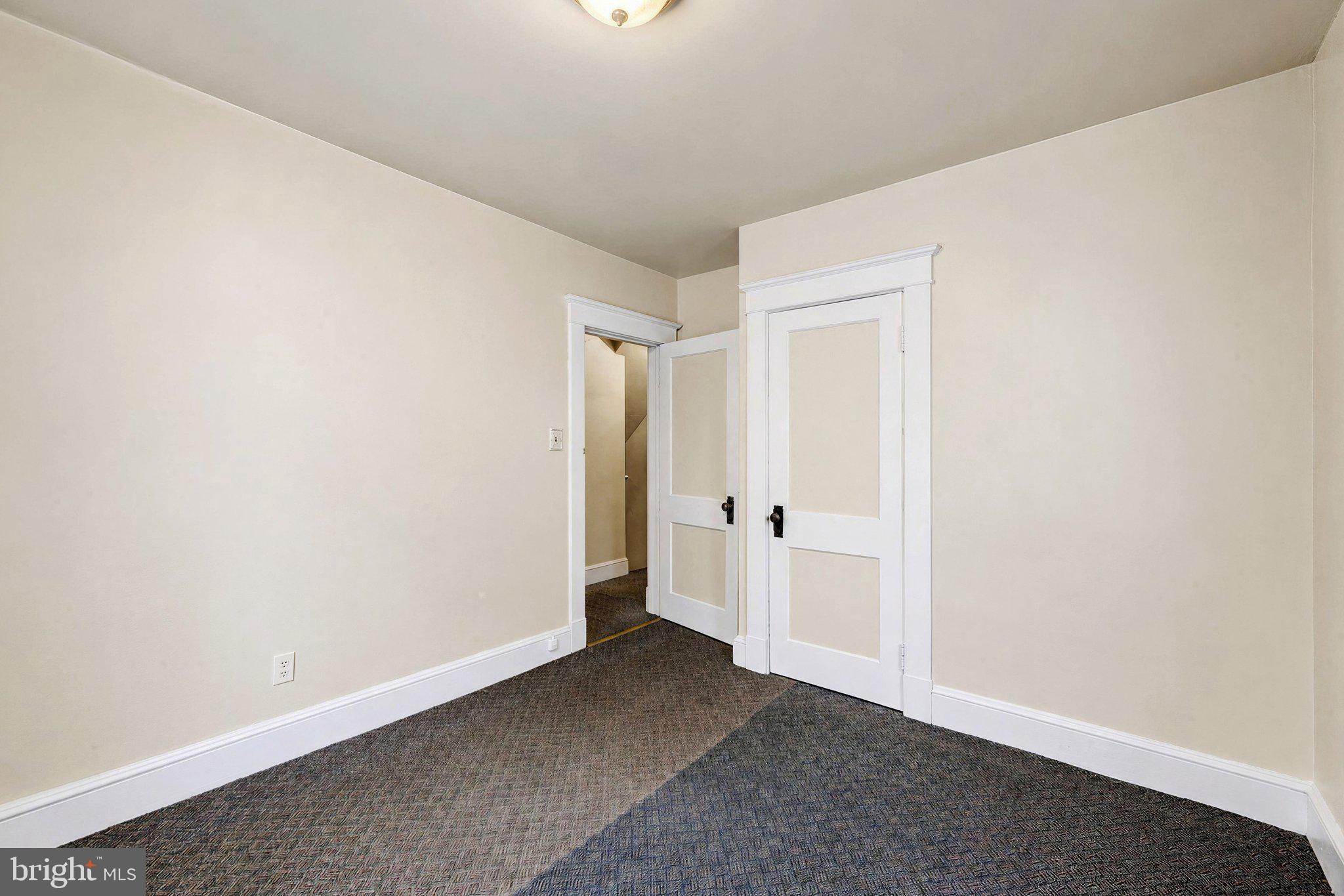 109 West Hilltop Road Baltimore, MD 21225 - Photo 17 of 32 Gallery Image 17