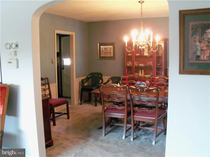 2756 South Kent Road Broomall, PA 19008 - Photo 14 of 19 Gallery Image 14