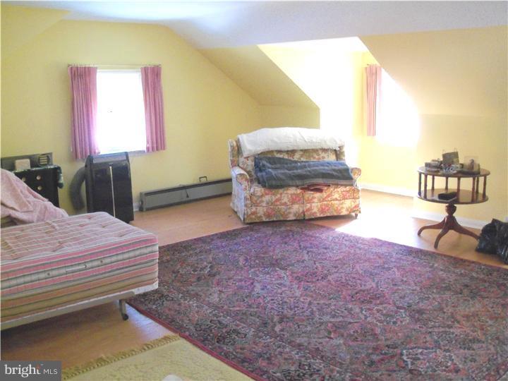 2756 South Kent Road Broomall, PA 19008 - Photo 19 of 19 Gallery Image 19