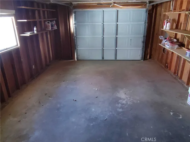 a view of a garage