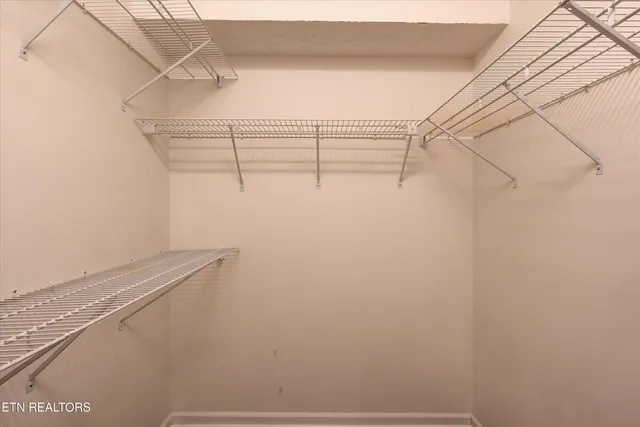 $399,990 | 2014 Cochran Place, Maryville, TN 37803