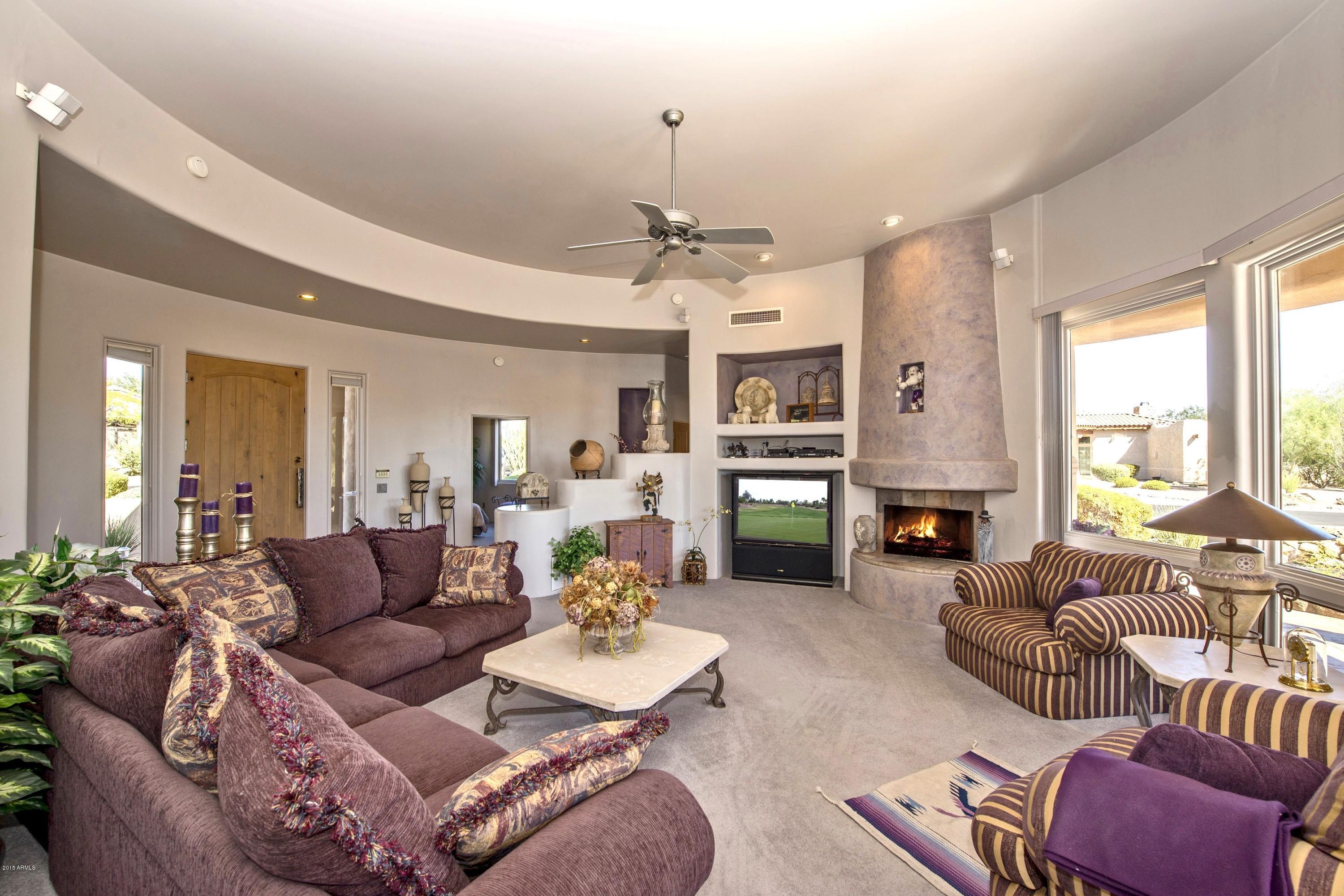 26901 North Aguila Road Rio Verde, AZ 85263 - Photo 4 of 19 004_Spacious Living Area