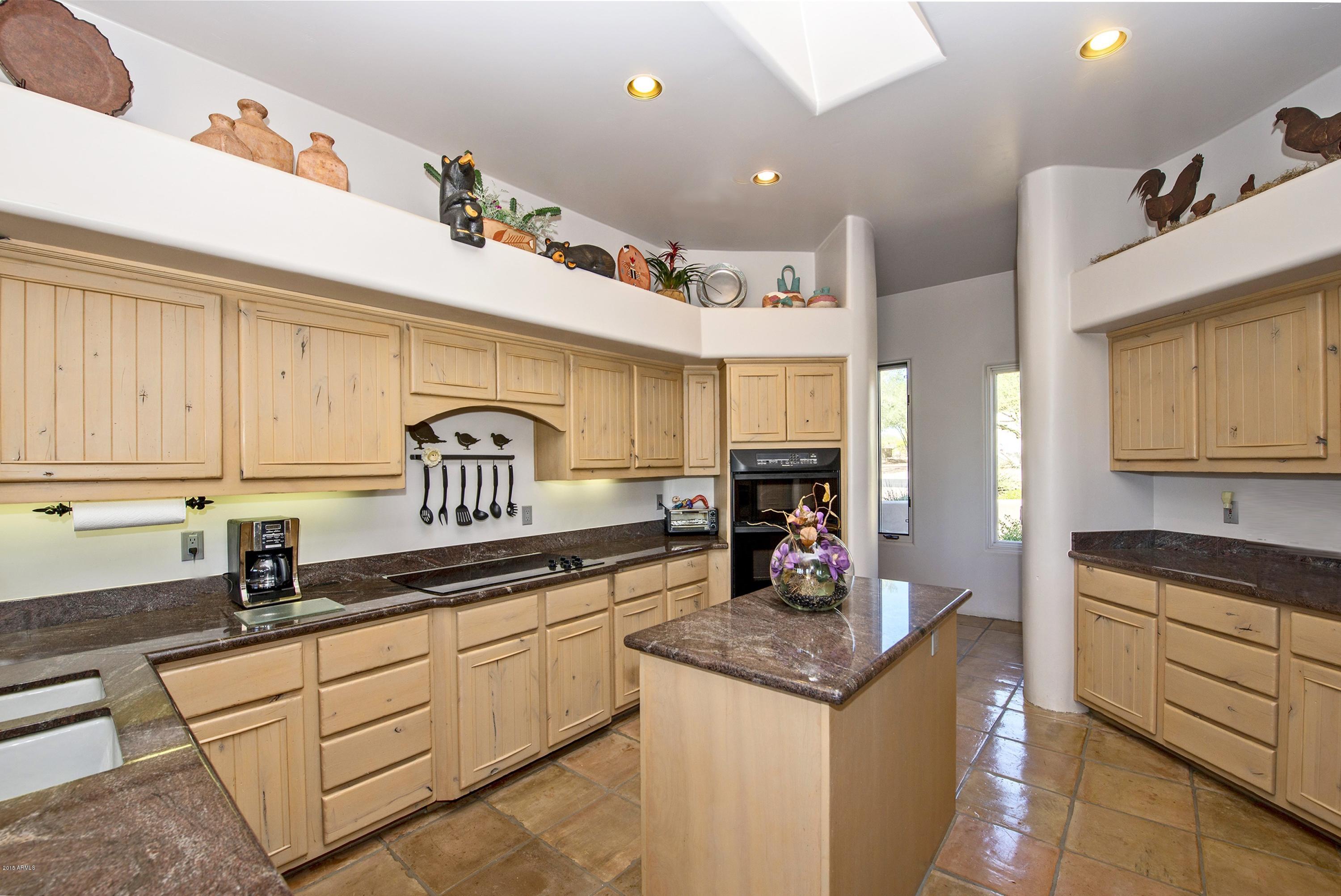 26901 North Aguila Road Rio Verde, AZ 85263 - Photo 6 of 19 006_Kitchen