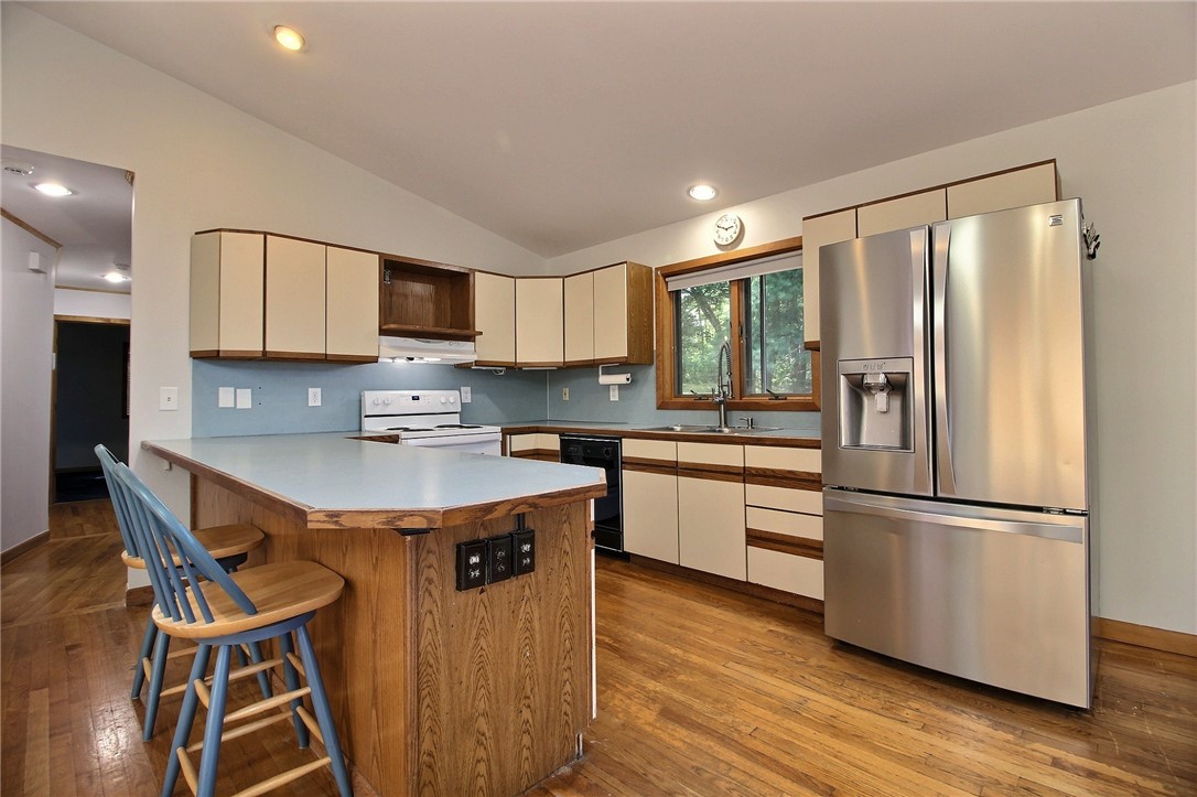 130 Woodville Road Hopkinton, RI 02832 - Photo 16 of 41