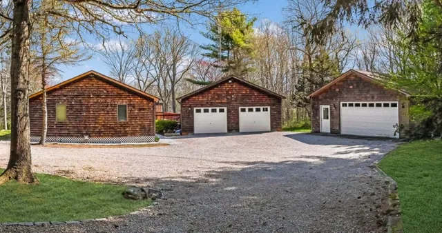 $785,000 | 130 Woodville Road, Hopkinton, RI 02832