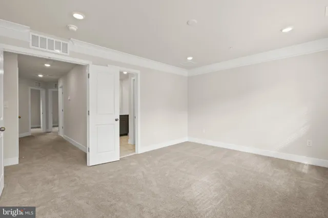 $3,495 | 518 Downswing Road, Baltimore, MD 21208