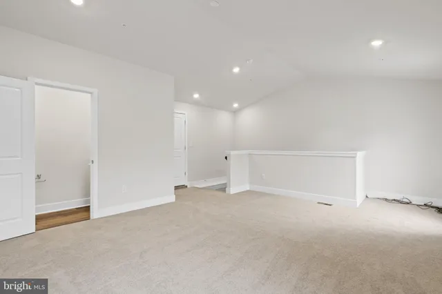 $3,495 | 518 Downswing Road, Baltimore, MD 21208