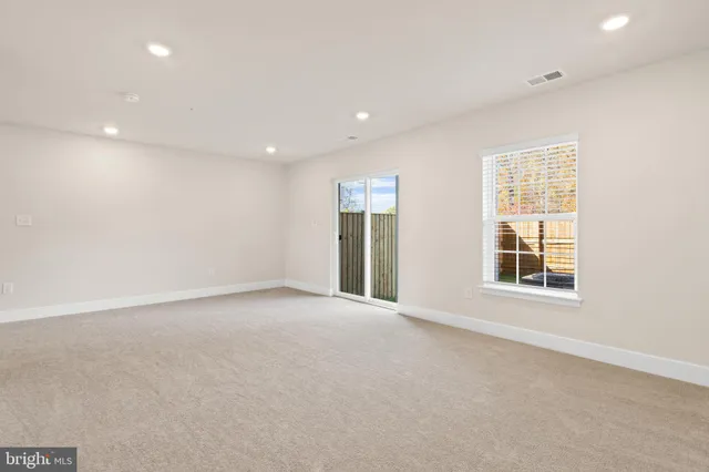 $3,495 | 518 Downswing Road, Baltimore, MD 21208