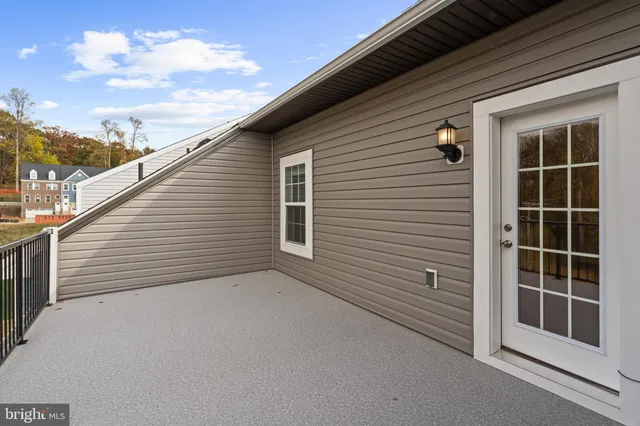 $3,495 | 518 Downswing Road, Baltimore, MD 21208