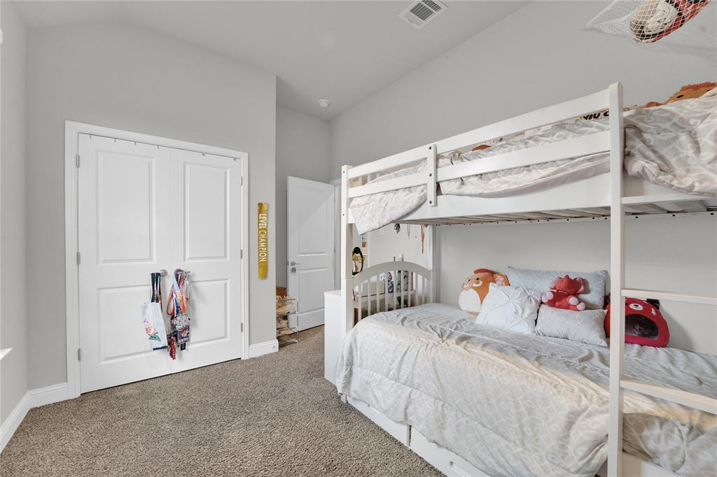 10619 Cherry Tree Way Grand Prairie, TX 76065 - Photo 23 of 26
