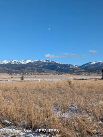 $275,000 | 3230 Old Post Lane, Victor, ID 83455