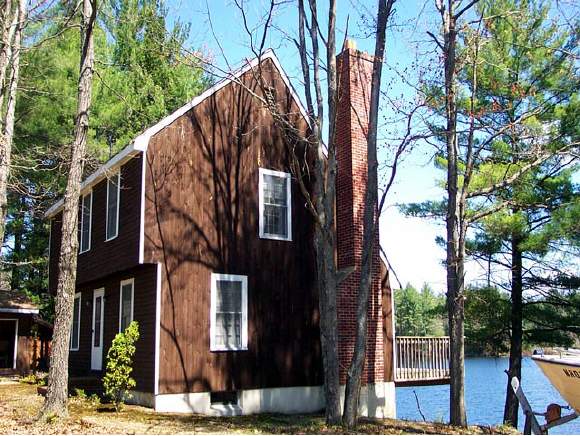 118 Old Town Road Weare, NH 03281 - Photo 1 of 5