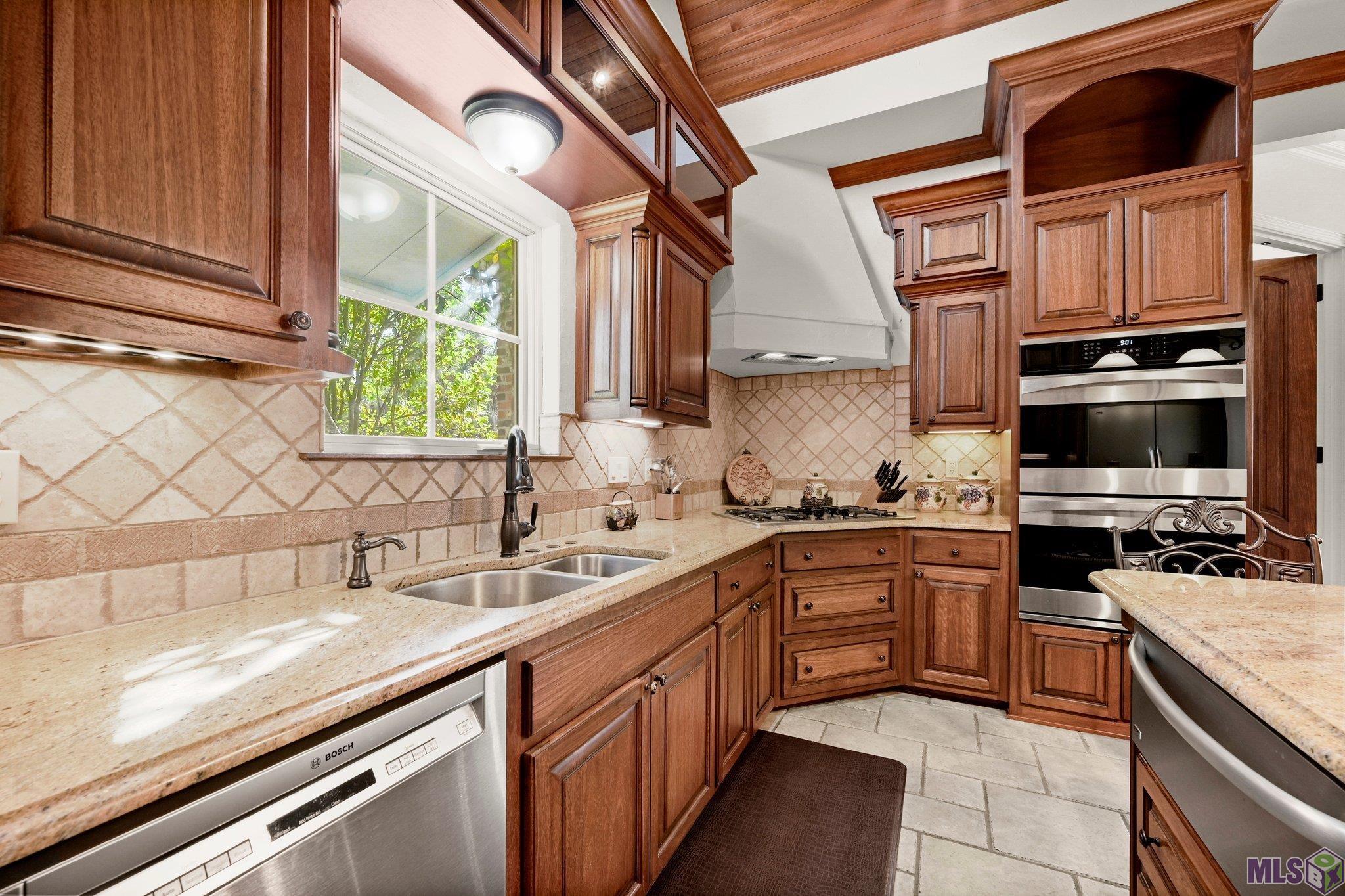 4509 Bluebonnet Road Baton Rouge, LA 70809 - Photo 18 of 44