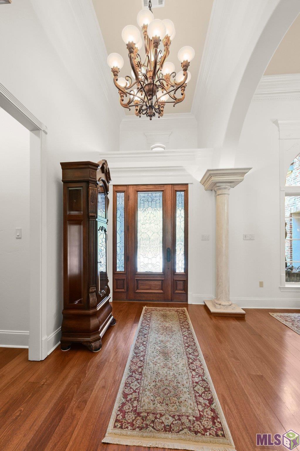 4509 Bluebonnet Road Baton Rouge, LA 70809 - Photo 5 of 44 Foyer