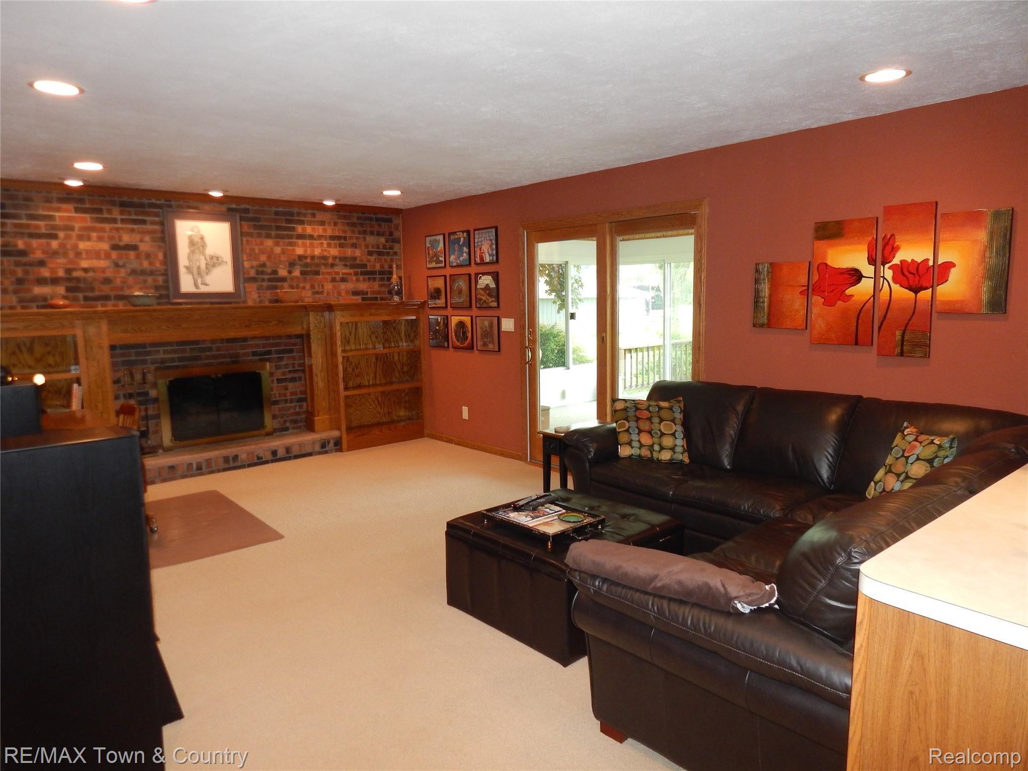 7307 Coldwater Road Flushing, MI 48433 - Photo 17 of 49 DSCN1309.JPG