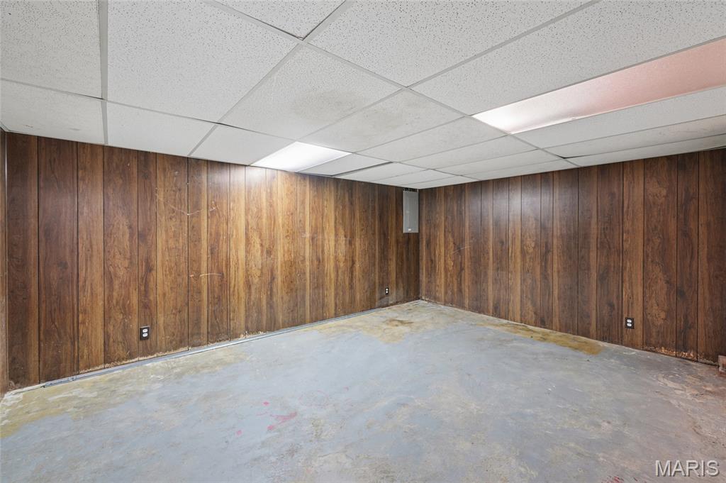 9299 Lucas And Hunt Road St. Louis, MO 63136 - Photo 11 of 19