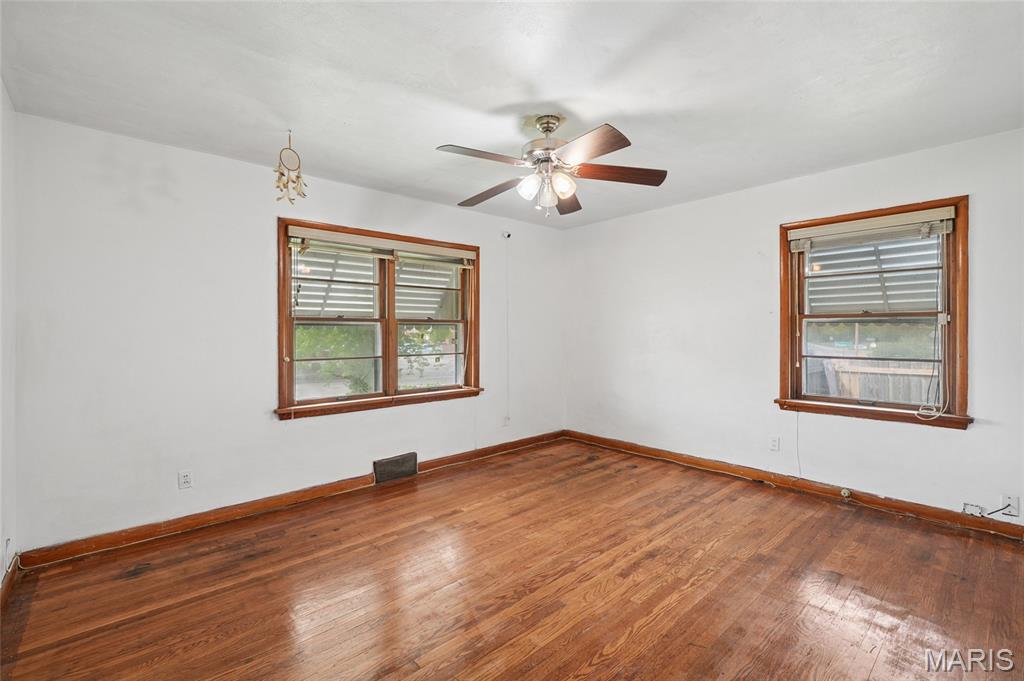 9299 Lucas And Hunt Road St. Louis, MO 63136 - Photo 7 of 19