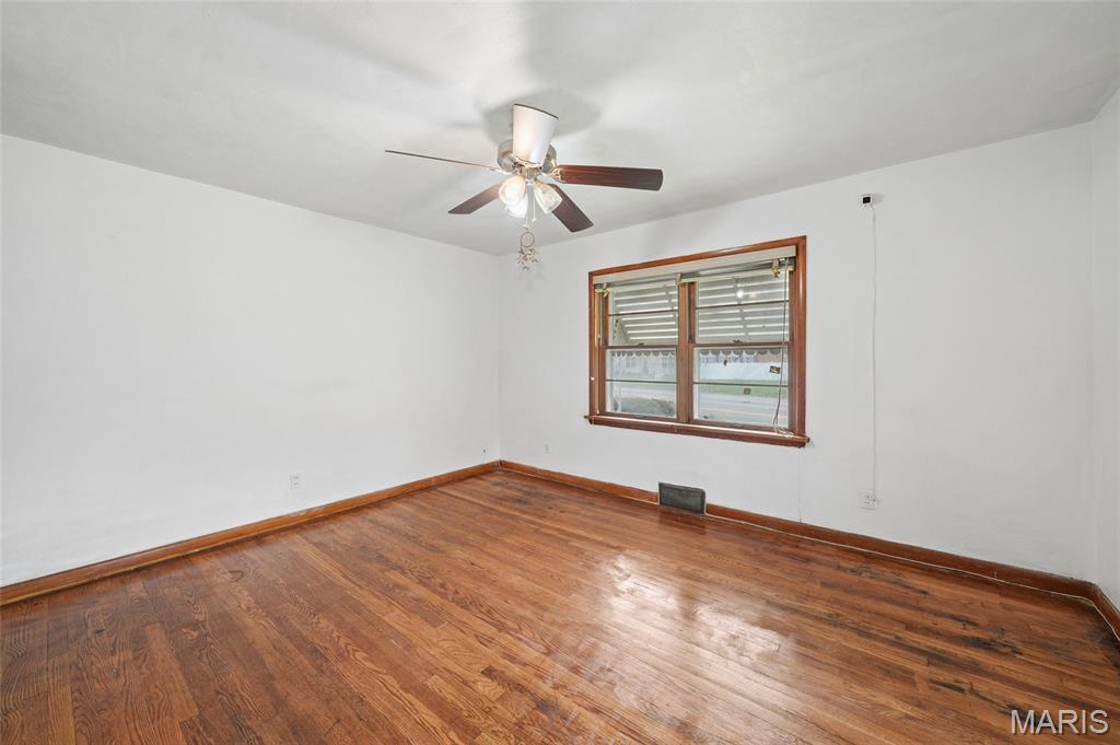 9299 Lucas And Hunt Road St. Louis, MO 63136 - Photo 8 of 19
